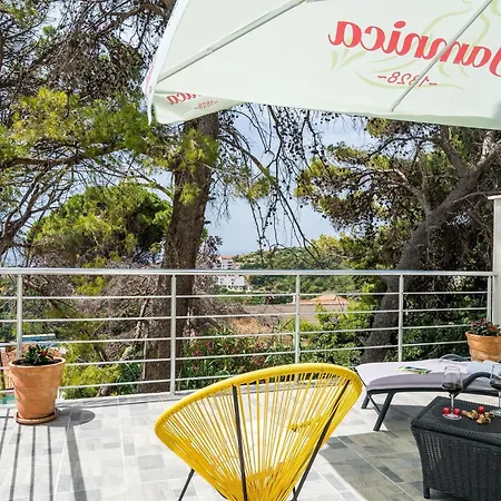 Eulalija- One-bedroom With Terrace And Sea View