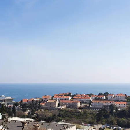 Eulalija- One-bedroom With Terrace And Sea View