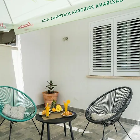 Apartment Eulalija- One-bedroom With Terrace And Sea View Dubrovnik