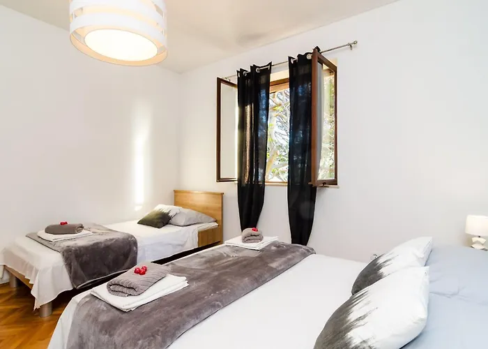 דירה Eulalija- One-bedroom With Terrace And Sea View