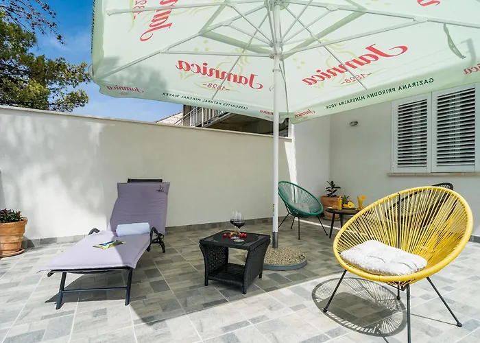 Eulalija- One-bedroom With Terrace And Sea View *